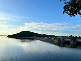 Fototapeta premium pier on the lake