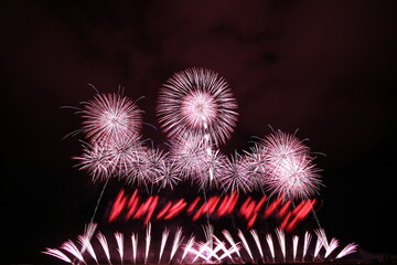 福島県須賀川市岩瀬地区の花火イベント