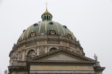 Fototapeta na wymiar Frederiks kirke 