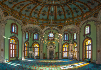 Obraz premium inside a mosque in izmir