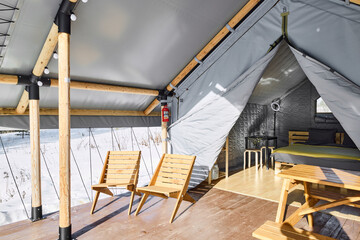 Photos of beautiful glamping in the winter forest