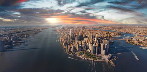 Zelfklevend behang Empire State Building Beautiful sunset over Manhattan island in New York city. Aerial New York view from above.