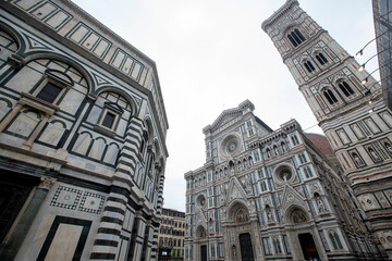 Fototapeta premium Facade of The Basilica di Santa Maria del Fiore (Basilica of Saint Mary of the Flower) in Florence, Italy