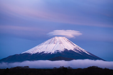 Long exposure shot of lenticular cloud over Mount Fuji, Yamanashi Prefecture, Japan