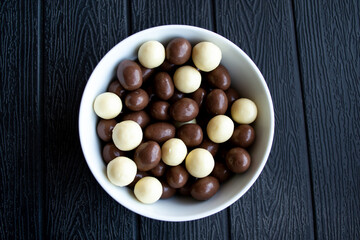 Chocoballs