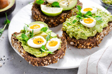 Avocado and Quail Egg Toasts, Healthy Snack or Breakfast