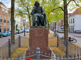 Statue of philosopher Baruch Spinoza on the Paviljoensgracht in The Hague
