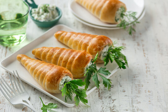 Easter stuffed Roll Carrots.
