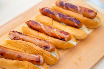 手作りホットドッグ