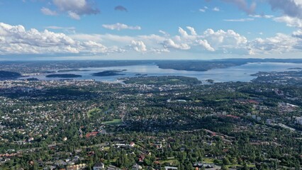 vue panoramique d'Oslo depuis Holmenkollen, norvège