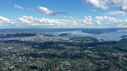 vue panoramique d'Oslo depuis Holmenkollen, norvège