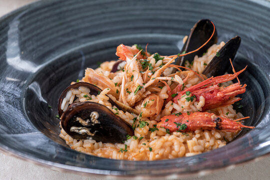 Risotto alla pescatoria fotografato dall'alto