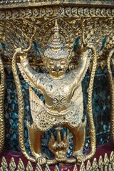 Fototapeta premium Vertical shot of the Grand Palace in the streets of Bangkok, Thailand during the day