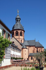 Fototapeta na wymiar Basilika in Seligenstadt