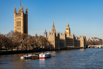 Big Ben and the Houses of Parliament in warm sunlight