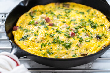 Spinach and ham frittata