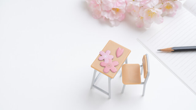 桜と教室│入学・卒業・新学期 イメージ