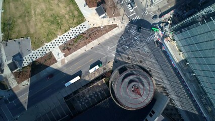 Aerial Top Forward Shot Of World'S Largest Museum In City, Drone Flying Forward On Sunny Day - Nashville, Tennessee