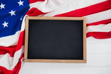 Fotobehang Amerikaanse plekken Chalkboard on American flag