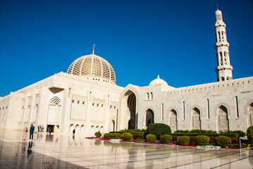 Obraz premium The impressive Sultan Qaboos Grand Mosque, Muscat, Oman