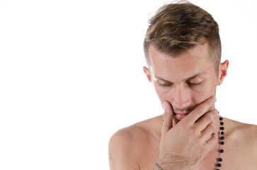 Obraz premium Young man posing in the studio.