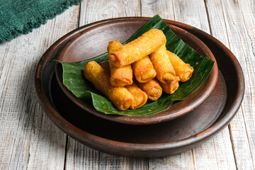 spring roll on the table
