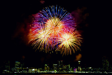 みなと神戸花火大会 fireworks in the sky