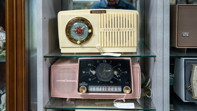 A collection of old radios at the Tallahassee Automobile Museum.