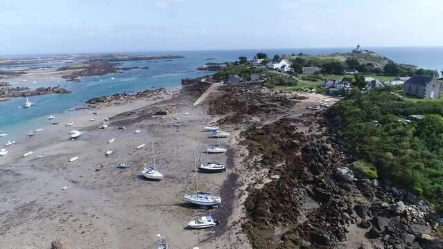 Les &icirc;les Chausey, au large de Granville.