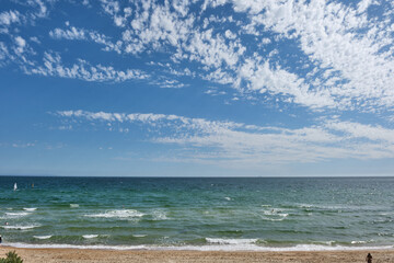 Gunnamatta Beach in Fingal is an exposed, high energy, 3km stretch of beach with a wide, rip dominated surf zone. It is located in the Mornington Peninsula National Park 