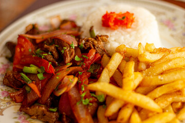 Comida peruana de un restaurante