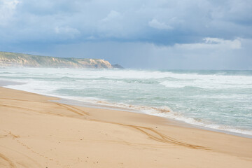 Gunnamatta Beach in Fingal is an exposed, high energy, 3km stretch of beach with a wide, rip dominated surf zone. It is located in the Mornington Peninsula National Park 