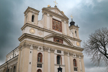 Fototapeta na wymiar OLIKA Church of the Holy Trinity 1635 - 1640 Volyn Region, Lutsk District, on the background of the sky