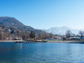 Rottach-Egern in den Bayerischen Alpen am Südufer des Tegernsees. See- und Warmbad
