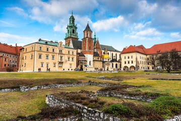 Fototapeta na wymiar Zamek Królewski na Wawelu w Krakowie / Wawel Royal Castle in Krakow