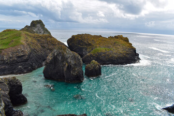 Fototapeta premium Blue sea at Kynance Cove on the Cornish coast