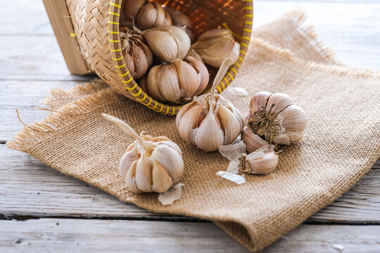 garlic on the wooden table. selective focus
