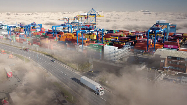 Belfast Docks Harbour Cranes City Co Antrim Northern Ireland Uk In Fog Mist 03-03-23