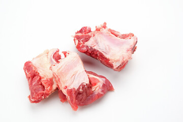 Raw beef ribs (daging iga sapi), food preparation.

