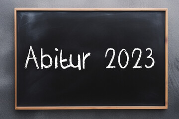 Obraz premium Schultafel mit Abitur 2023