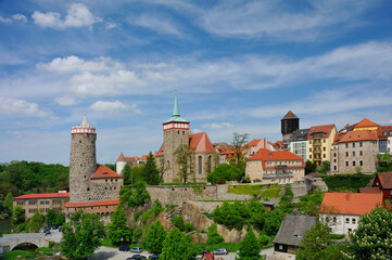Obraz premium Blick zur Bautzner Altstadt im Frühjahr