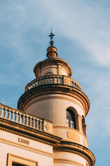 TORRE EN EL CIELO