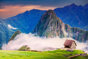 Machu Picchu, Peru - Incan ancient city, stunning ruins in Andes Mountains. - obrazy, fototapety, plakaty