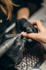 nail frieze manicure master cleaning