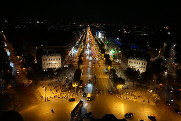 Champs &Eacute;lys&eacute;es nocturna