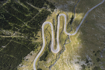 Aerial scene over Transfagarasan highway, Romania	
Category	
Landscapes	
Language	
English
Keywords (11)	
transfagarasan, transylvania, mountain road, winding, aerial, landscape, alpine, auto, travel,