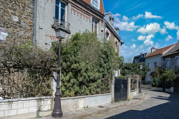 Paris, picturesque neighborhood of the Campagne à Paris, in the 20e arrondissement, in spring 
