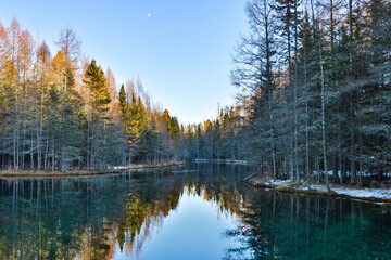 Kitch-iti-kipi in winter, winter lake 