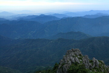 Obraz premium view from the top of a mountain