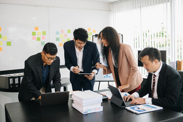 The Conferences,Training Education, Business, start up Concept.Group of smart Business Finance Corporate Development and Businessman making presentation in meeting..